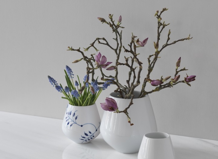 お部屋に飾る花を長持ちさせるヒント