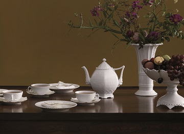  - A RETURN OF BEAUTY - ホワイトフルーテッド フルレース 復刻