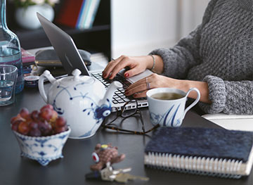 テレワークの時代にふさわしいマグカップとは